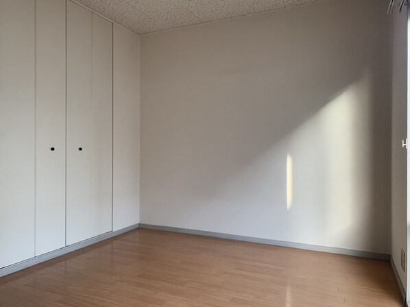 リヴェール北代の物件内観写真